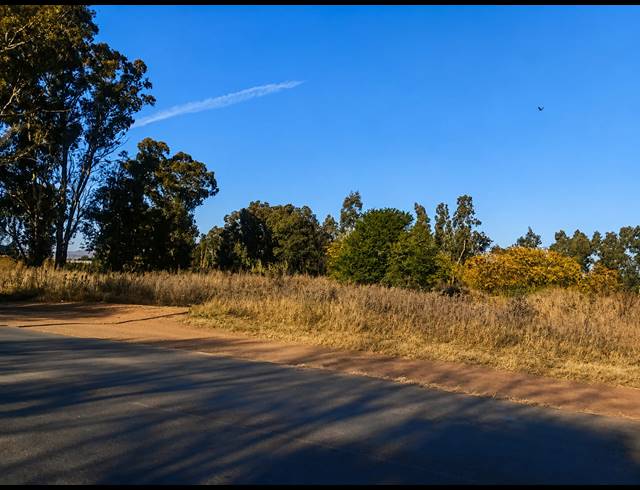 13,688M² VACANT LAND FOR SALE IN HIGHBURY